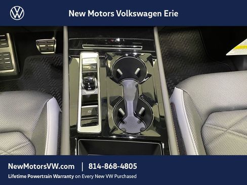 New 2026 Volkswagen Atlas Peak Edition AWD/4WD image 11