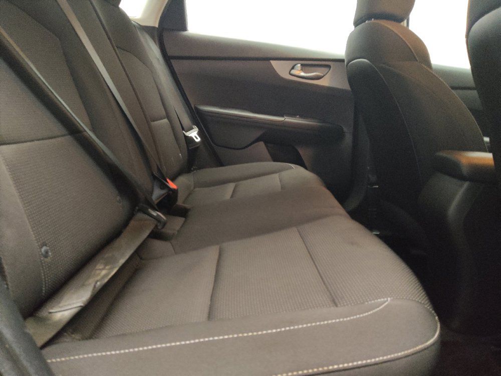 Used 2019 Kia Forte LXS FWD image 19