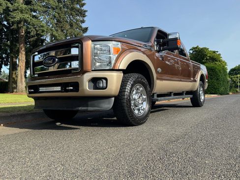 Used 2012 Ford F250 King Ranch w/ King Ranch w/Chrome Pkg AWD/4WD image 10