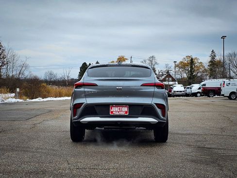 New 2026 Buick Envista Preferred image 5