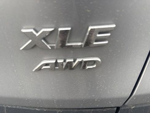 Used 2024 Toyota RAV4 XLE image 7