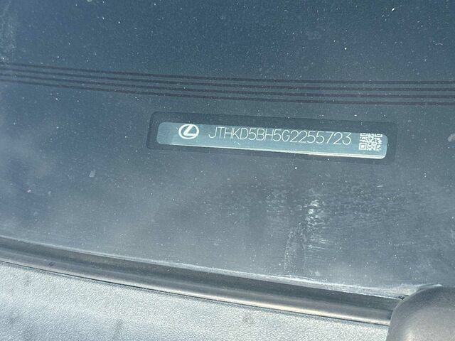 Used 2016 Lexus CT 200h FWD image 3
