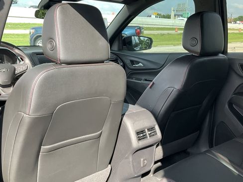 Used 2023 Chevrolet Equinox RS AWD/4WD image 14