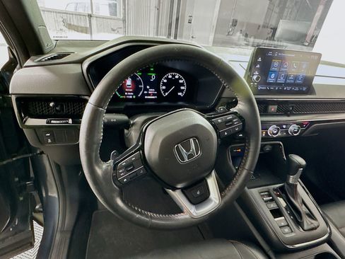 Used 2023 Honda CR-V Sport Touring image 9