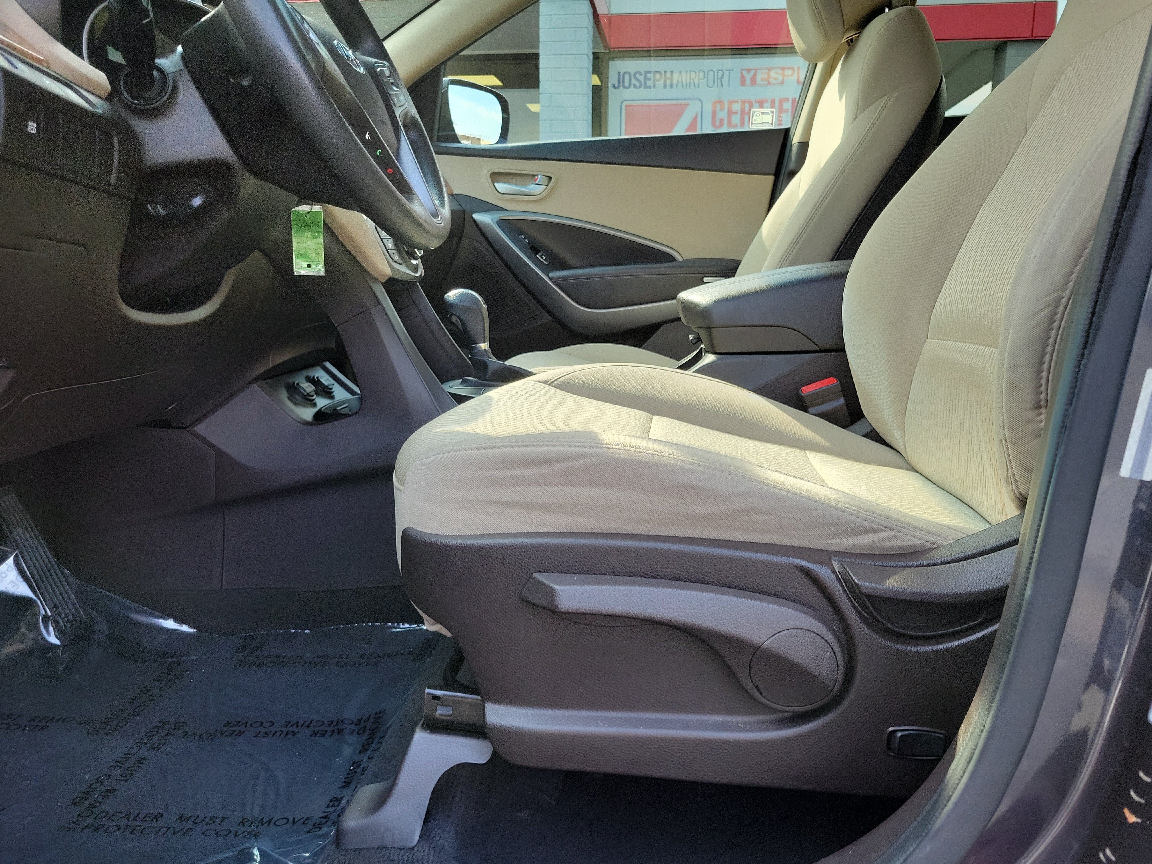 Used 2015 Hyundai Santa Fe Sport FWD image 16