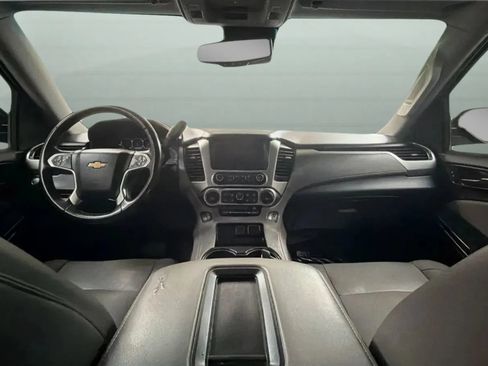 Used 2019 Chevrolet Tahoe LT RWD image 9