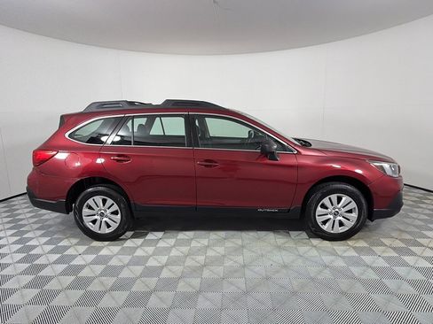 Used 2018 Subaru Outback 2.5i AWD/4WD image 4