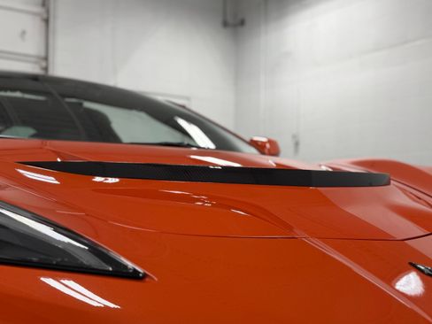 Used 2025 Chevrolet Corvette ZR1 w/ ZR1 Carbon Fiber Aero Package RWD image 11