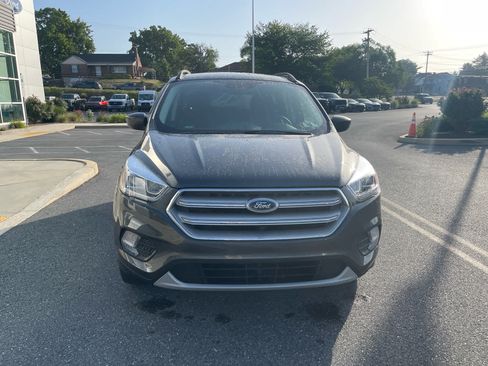 Used 2018 Ford Escape SEL AWD/4WD image 9