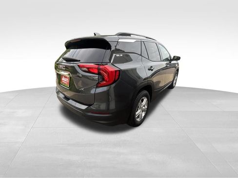Used 2020 GMC Terrain SLE w/ Driver Convenience Package FWD image 8