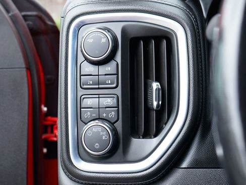 Used 2019 Chevrolet Silverado 1500 RST w/ All-Star Edition AWD/4WD image 19