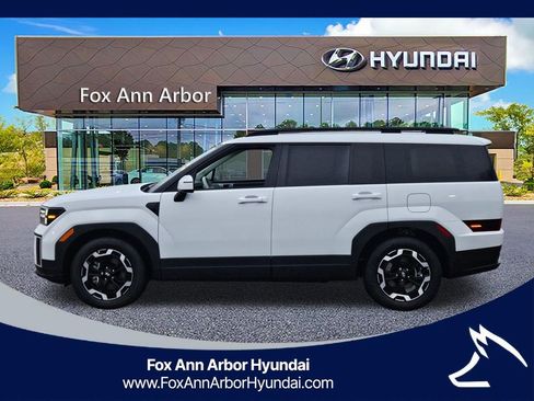 Used 2026 Hyundai Santa Fe SEL AWD/4WD image 2