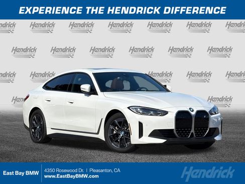 Used 2023 BMW i4 eDrive35 w/ Premium Package RWD image 1
