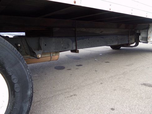 Used 2017 Ford E-450 and Econoline 450 Super Duty w/ Power Windows & Locks Group image 43