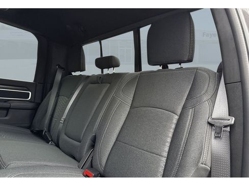 New 2026 RAM 2500 Big Horn AWD/4WD image 31