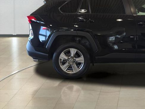 Used 2025 Toyota RAV4 XLE image 30