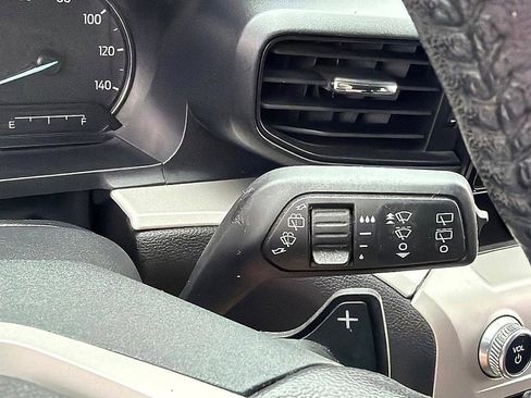 Used 2021 Ford Explorer XLT w/ Class III Trailer Tow Package image 16