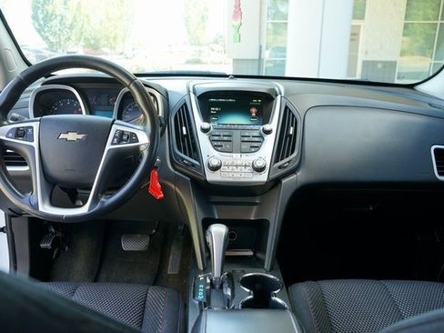 Used 2012 Chevrolet Equinox LT image 12
