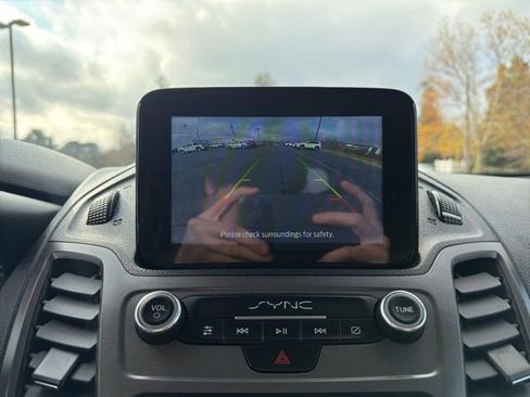 Used 2022 Ford Transit Connect XL image 15