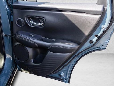 Used 2023 Honda HR-V EX-L image 27