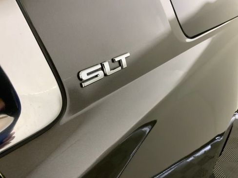 Used 2019 GMC Yukon XL SLT AWD/4WD image 13