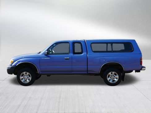 Used 1999 Toyota Tacoma PreRunner RWD image 4