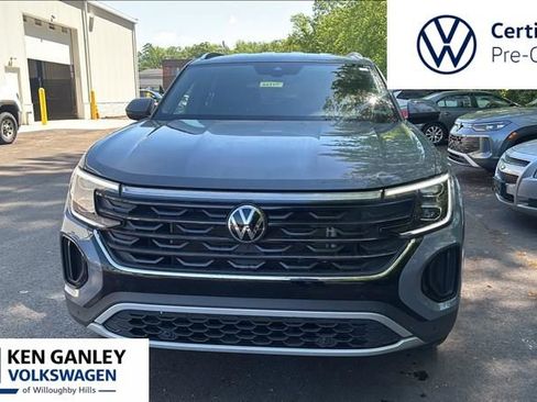 Used 2024 Volkswagen Atlas Cross Sport SE AWD/4WD image 1