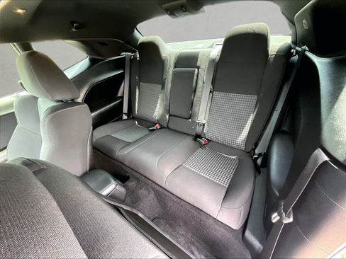 Used 2022 Dodge Challenger R/T Scat Pack RWD image 25