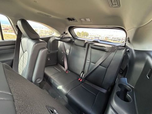 Used 2026 Toyota Highlander XLE image 26