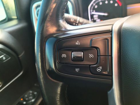 Used 2020 GMC Sierra 1500 Elevation w/ Elevation Value Package image 11