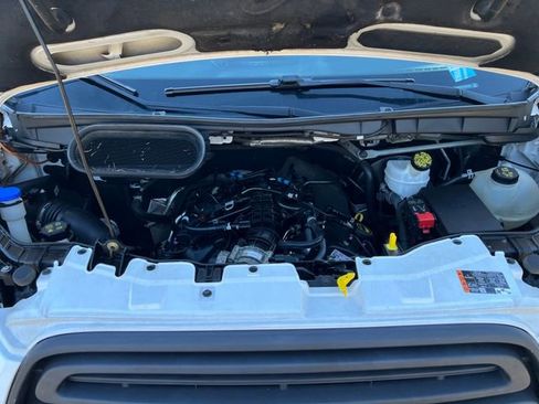 Used 2015 Ford Transit 250 148 Medium Roof image 26