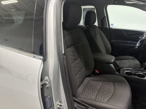 Certified 2019 Chevrolet Equinox LT FWD image 18