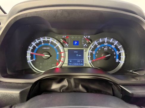 Used 2017 Toyota 4Runner TRD Pro AWD/4WD image 18