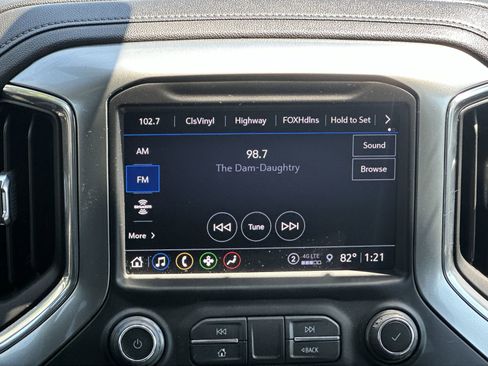 Used 2021 Chevrolet Silverado 1500 LTZ w/ Z71 Off-Road Package image 26