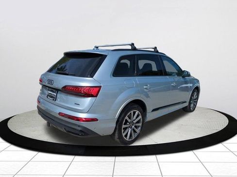 Used 2023 Audi Q7 2.0T Premium Plus w/ Premium Plus Package AWD/4WD image 3
