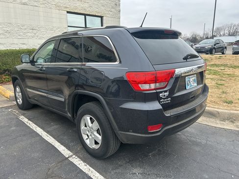 Used 2012 Jeep Grand Cherokee Laredo image 3