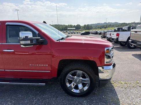 Used 2018 Chevrolet Silverado 1500 LTZ w/ Sport Package AWD/4WD image 2