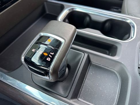 Used 2023 GMC Sierra 1500 SLT w/ SLT Premium Package image 22