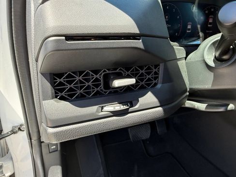 Used 2024 Honda Accord EX image 11