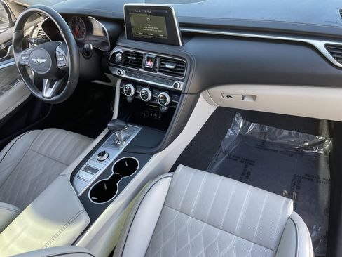 Used 2021 Genesis G70 2.0T w/ Prestige Package image 10