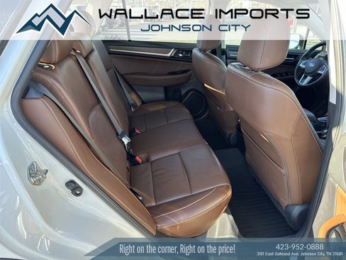 Used 2017 Subaru Outback 2.5i Touring image 47