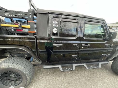 Used 2021 Jeep Gladiator Sport w/ Trailer Tow Package image 8