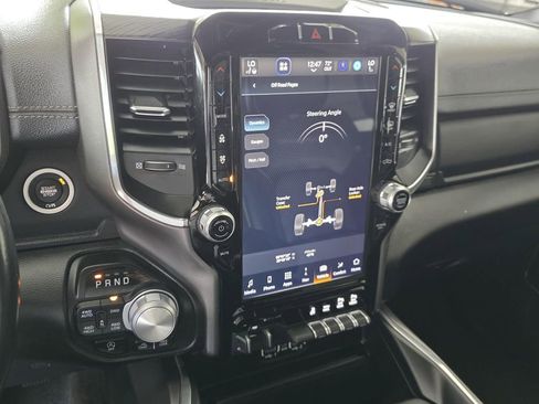 Used 2023 RAM 1500 Laramie AWD/4WD image 18
