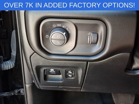 Used 2023 RAM 1500 Big Horn AWD/4WD image 26