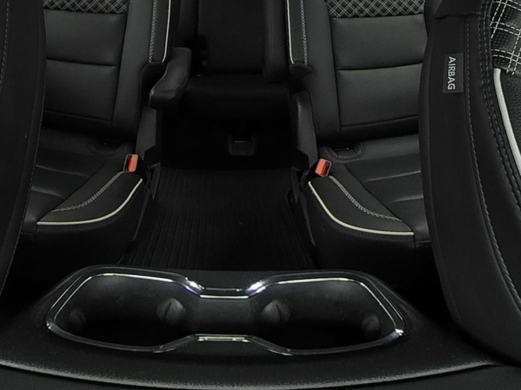 Used 2025 GMC Acadia Denali w/ LPO, Floor Liner Package FWD image 13