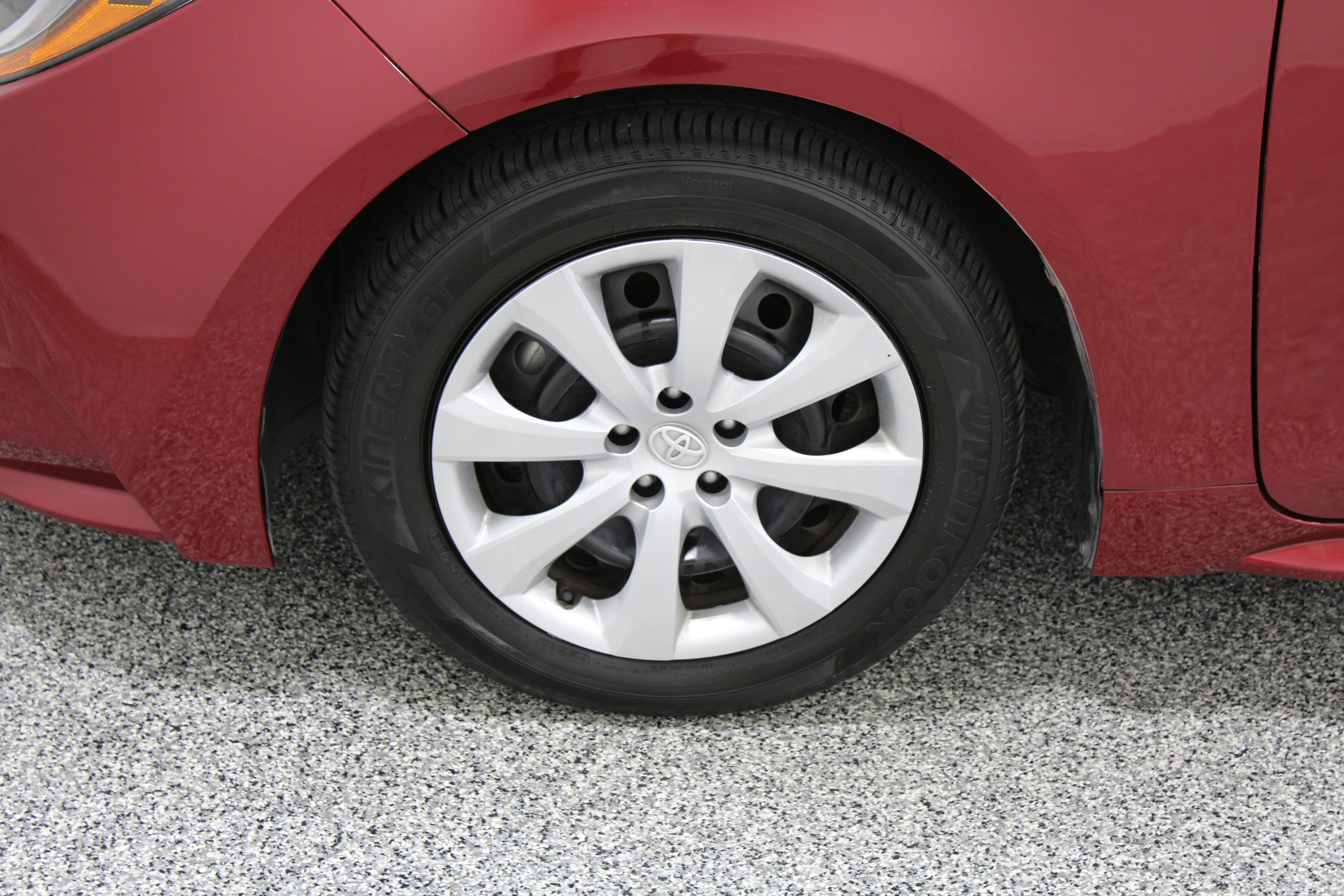 Used 2023 Toyota Corolla LE FWD image 11