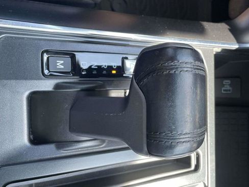 Used 2022 Ford F150 Raptor w/ Equipment Group 801A High image 17