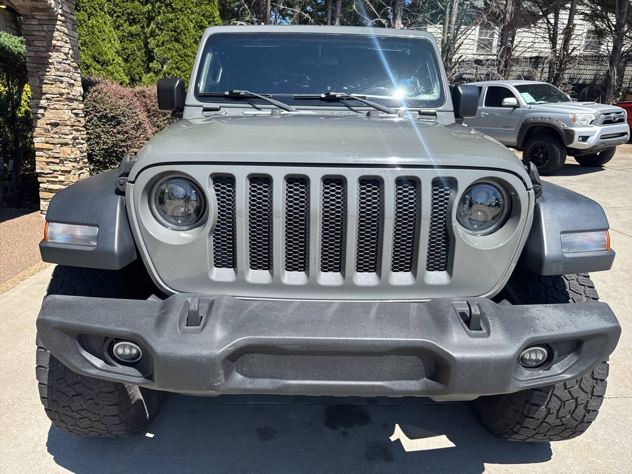 Used 2019 Jeep Wrangler Unlimited Sport S AWD/4WD image 8