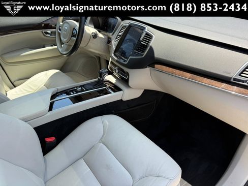 Used 2019 Volvo XC90 T6 Momentum w/ Advanced Package AWD/4WD image 39