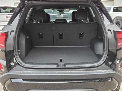 New 2027 GMC Terrain Elevation w/ Elevation Premium Package FWD image 8